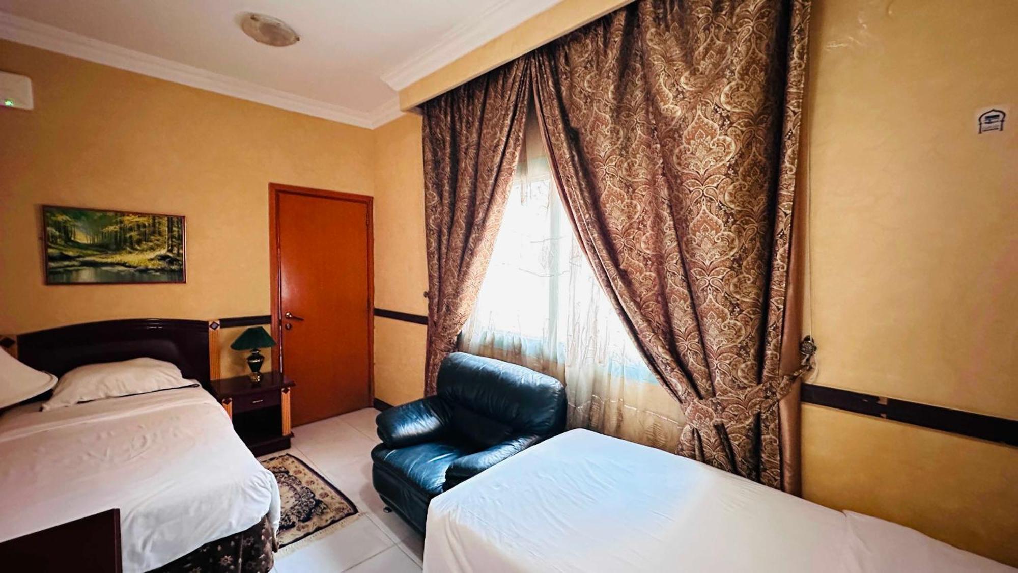 San Marino Hotel Dubai Exterior photo